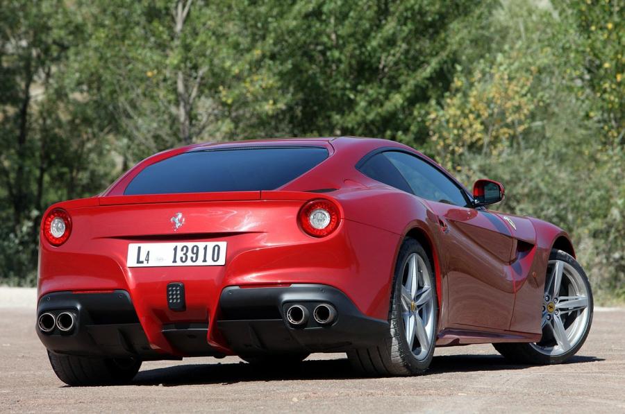  Ferrari F12berlinetta 2012 года  (фото 103 из 104)
